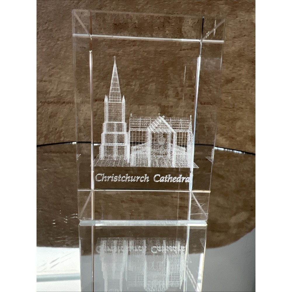 Christchurch Cathedral New Zealand Paperweight 3D Laser Etched Glass Cube